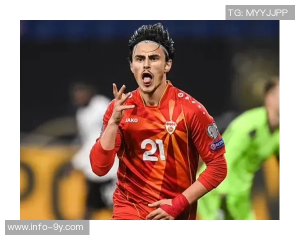 意甲最佳阵容揭晓莱奥安古伊萨领衔萨56入选表现出色