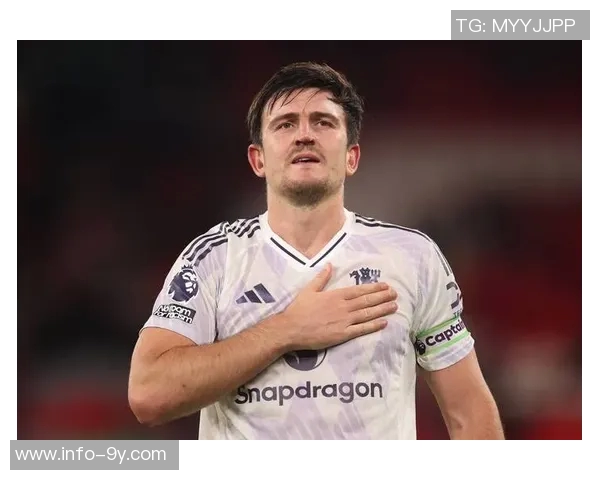 马奎尔绝杀利物浦进球获曼联十月最佳荣誉展现卓越实力