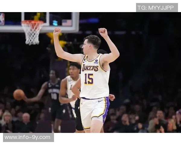 湖人曾计划报价里夫斯四年一亿马刺休赛期将重启追逐战 湖人曾计划报价里夫斯四年一亿马刺休赛期将重启追逐战